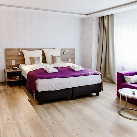 Haus Am Hs 233 * جوسلار