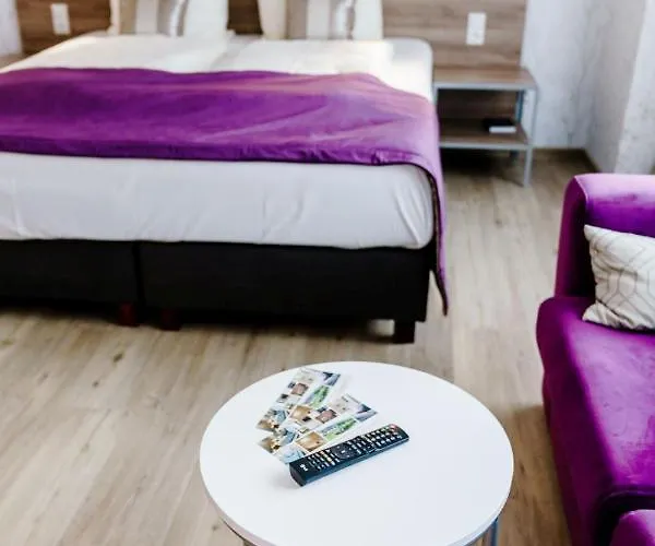 Haus Am Hs 233 公寓