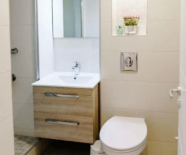 Haus Am Hs 233 公寓